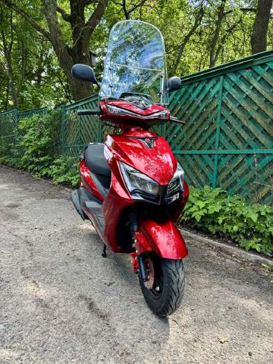 Yamaha Cygnus 49cc, scooters / mopeds