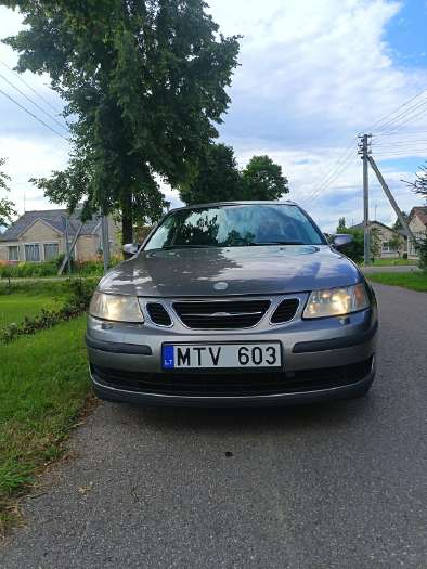 Saab 9-3, Седан