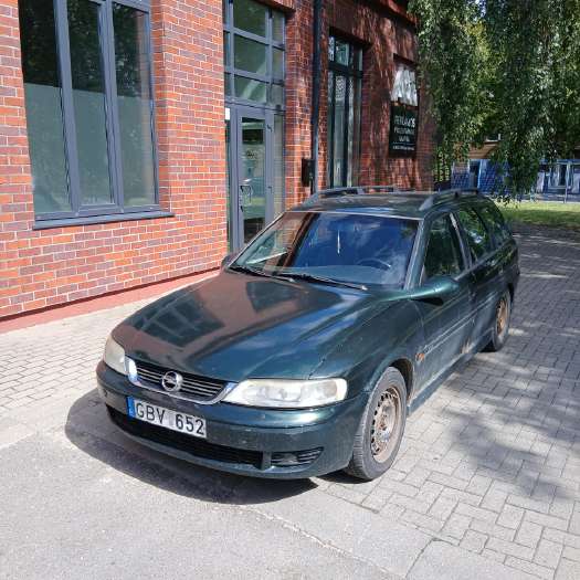 Opel Vectra, 2.2 l., Универсал