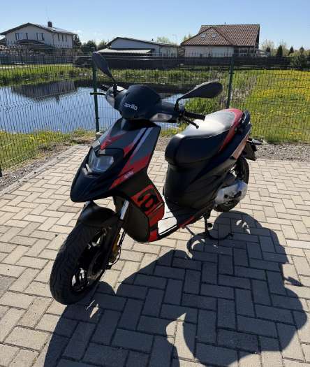 Aprilia SR 49cc, scooters / mopeds