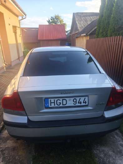 Volvo S60, 2.4 l., Седан