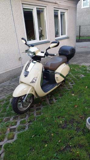 Mosca Caramella 50cc, scooters / mopeds