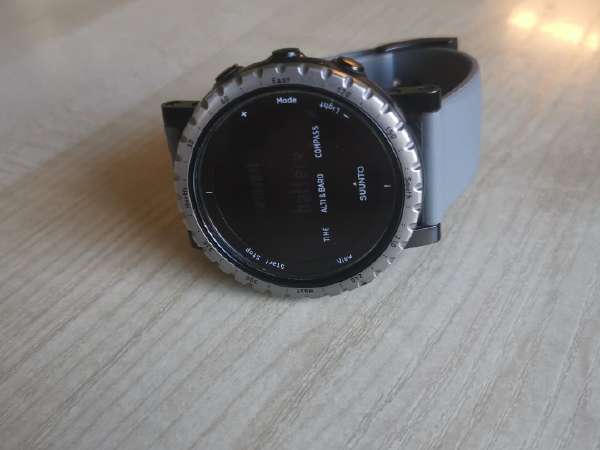 Suunto core all outlet black kaina