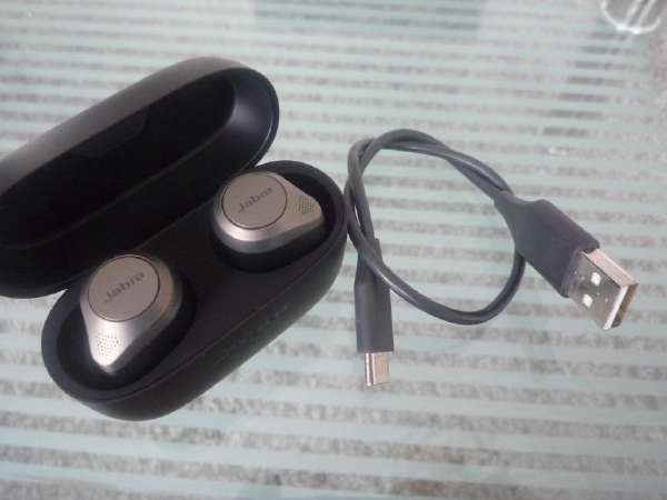 Jabra elite 85h online kaina