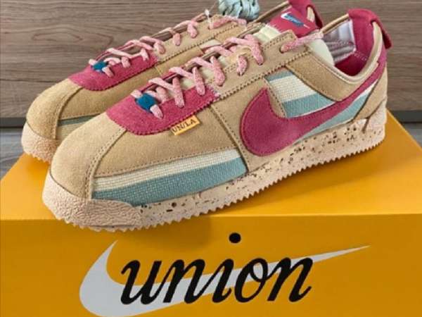 nike cortez batai