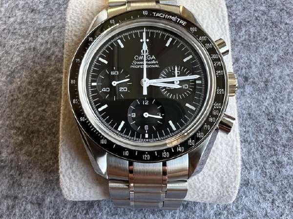 Omega 2025 speedmaster kaina