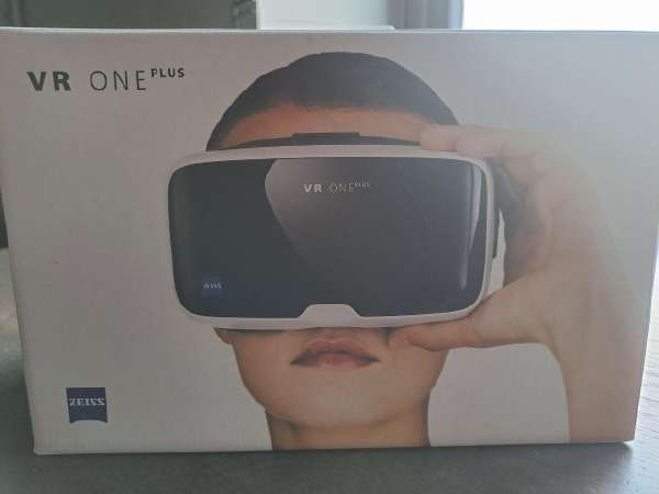 Vr one plus online precio