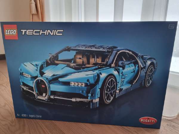 Lego store bugatti kaina