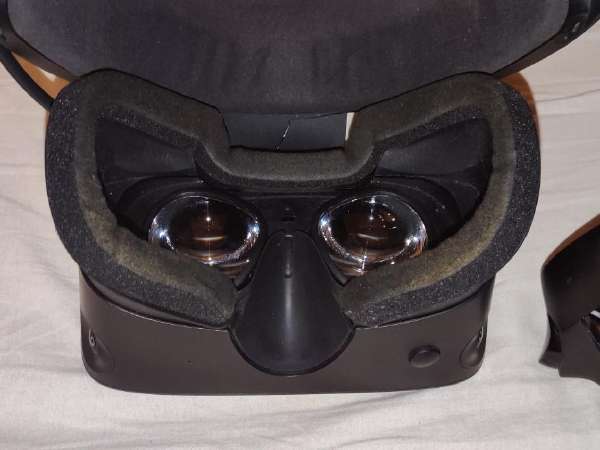 Oculus rift 2024 s skelbiu