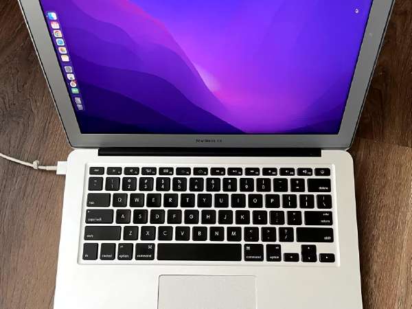 MacBook Air 2015 13“, 4GB RAM, 125GB outlet