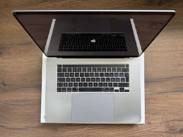 macbook pro 16 2019 skelbimai - Skelbiu.lt