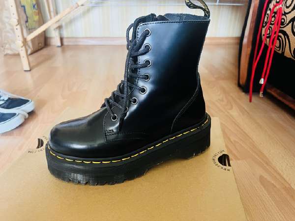 Dr martens jadon olx best sale