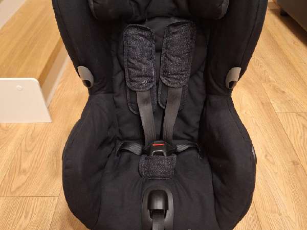 Maxi cosi axiss kaina best sale