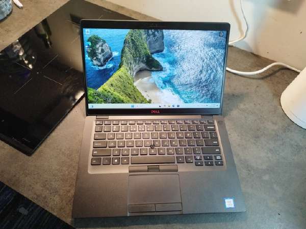 Laptop deals Dell