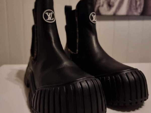 louis vuitton jurbarko r skelbimai - Skelbiu.lt