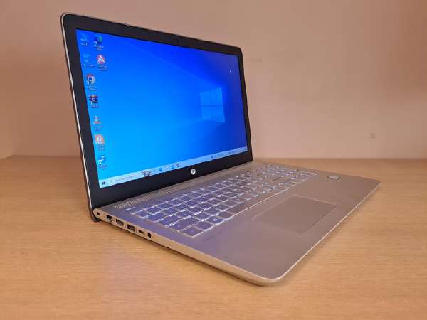 [中古品] HP Pavilion 15-eg0000 HP Pavilion 15 (15-eg0000) - i5-1135G7 · MX350 · 15.6”, Full