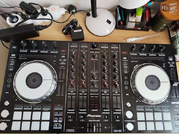 Pioneer DDJ SX2 激安 PIONEER DDJ-SX2 DJ valdiklis