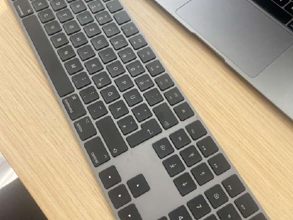 Apple magic keyboard - Superhive (formerly Blender Market)