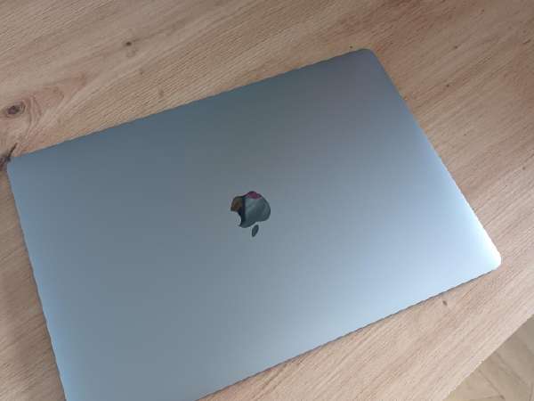 macbook pro 15 16 gb skelbimai - Skelbiu.lt