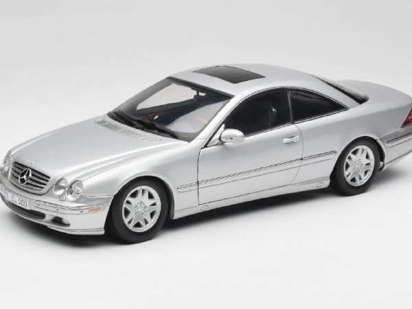 1 18 mercedes benz autoart skelbimai - Skelbiu.lt
