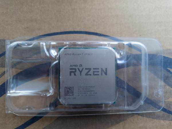 AMD YD270XBGAFBOX Ryzen 7 2700X Processor with Wraith Prism