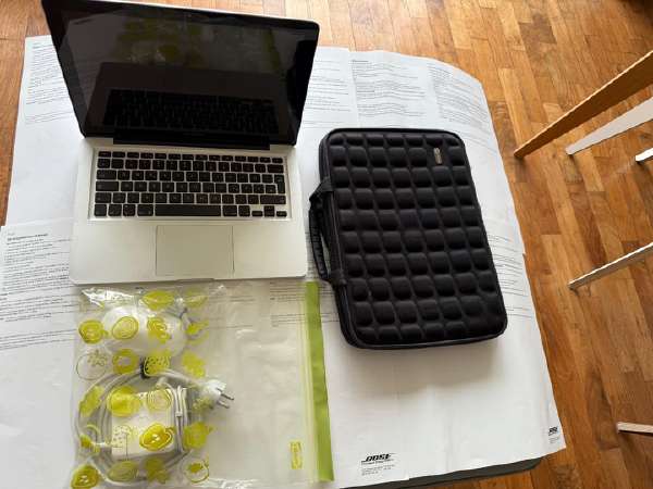 MacBook本体 MacBookPro late2011 13inch Apple MacBook Pro (13-inch Late 2011) 2.8 GHz i7-2640M 8GB