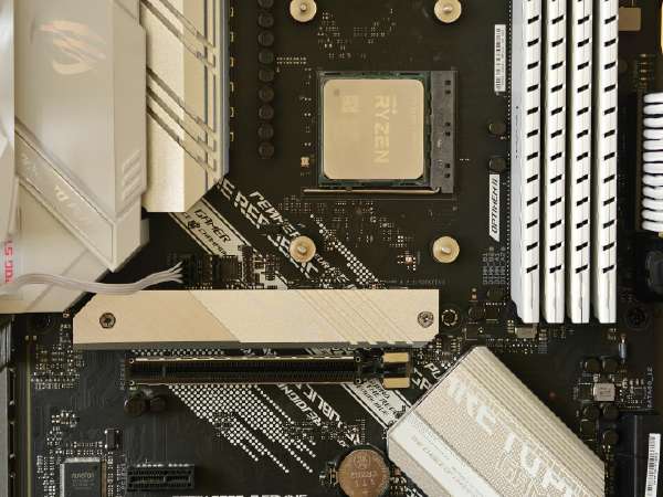 中古　AMD Ryzen 7 5800X   Socket AM4 ryzen 5800x skelbimai - Skelbiu.lt