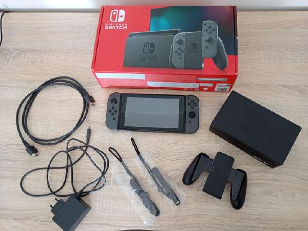 Nintendo Switch - 0704dddNintendo switch lite Nintendo Switch Lite Hyrule Edition + 12M NSO - Console