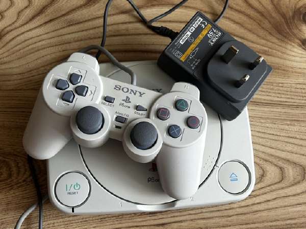 Жалаңаш Харчинскаяның суреті