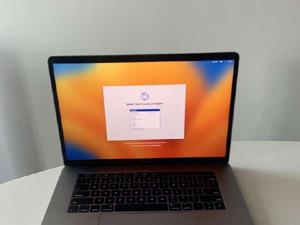 Apple - 395) Apple MacBook Pro15インチ 2017-1TB 41NSmFdpaOS._UF1000,1000_QL80_.jpg