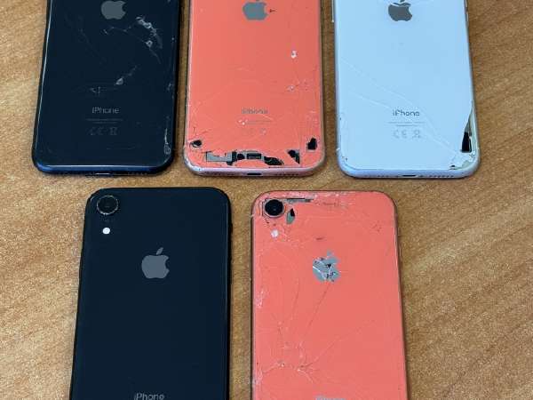 Apple - Sランク　iPhone XR 64GB BLACK Amazon.com: Apple iPhone XR, 64GB, Black - Unlocked (Renewed