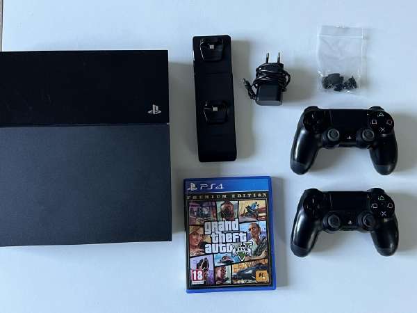 PlayStation4 - kakeruSONY PlayStation4 CUH-2000B01 cuh skelbimai - Skelbiu.lt