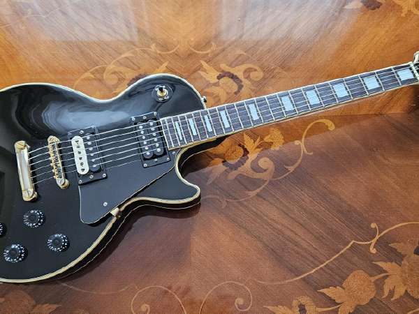 【Camel】Les Paul Model⭐︎Saimour Duncan Gibson Les Paul Classique 2006 Seymour Duncan Pickups