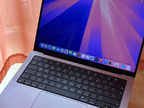 MacBook本体 MacBook Pro 14inch M3 base model Refurbished Apple MacBook Pro 14-inch M3 Pro 11-core Space
