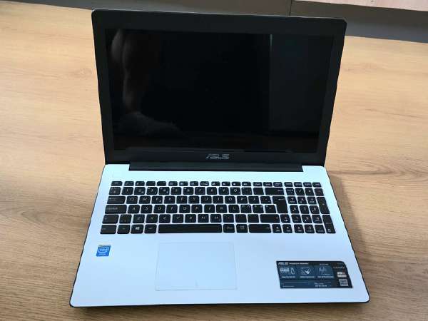 ⭐︎ 美品⭐︎ASUS ノートパソコン　X553M X553MA｜ノートパソコン 個人向けノートパソコン｜ASUS 日本