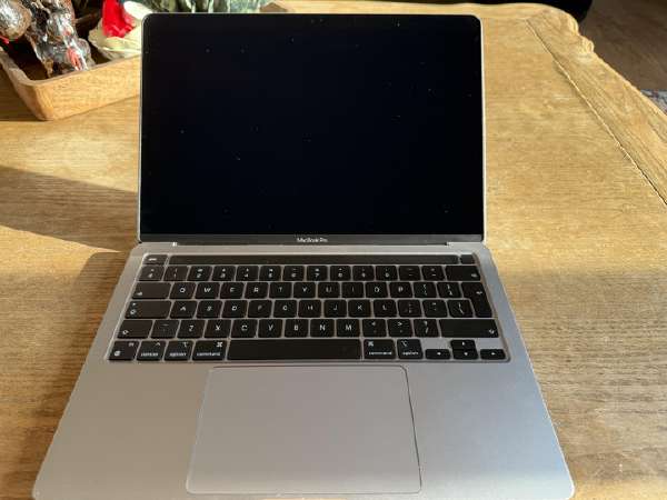 MacBook本体 Apple Mac Book Pro M1 13-inch Refurbished Apple MacBook Pro M1 13-inch (2020) Hoxton Macs