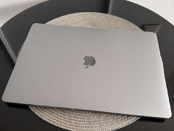 macbook pro 16 2019 skelbimai - Skelbiu.lt