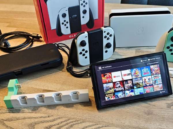 Nintendo Switch PS3 160GB Žaidimų konsolė Nintendo Switch Neon-Red/Neon-Blue, HDMI