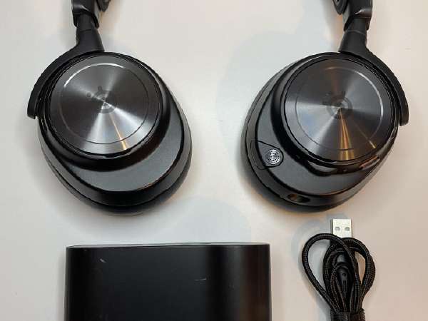 新品SteelSeries Arctis Nova Pro Wireless Belaidės žaidimų ausinės SteelSeries Arctis Nova Pro +