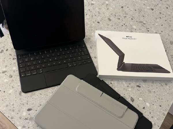 iPad本体 iPad Air&Apple Pencil&Magic Keyboard Apple Magic Keyboard iPad Pro 11