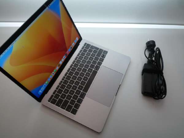 macbook pro 13 2017 skelbimai - Skelbiu.lt