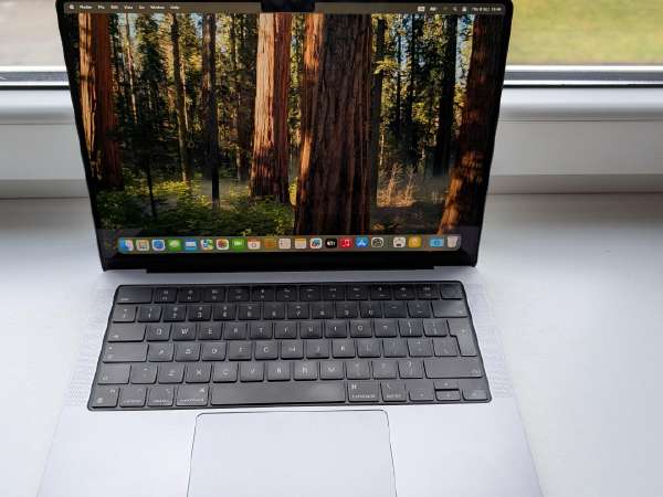 a*8様 MacBook Pro (M1Pro・1TB） MacBook Pro 14 2021 M1 Pro 8-Co