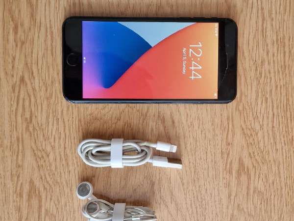 0560 IPHONE 7PLUS 32GB SIM フリー iphone 7Plus 32GB ゴールド SIMフリー | ブランド時計・Royce Japan