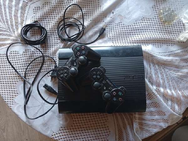 PlayStation 3 sony (4 psl.) - Skelbiu.lt