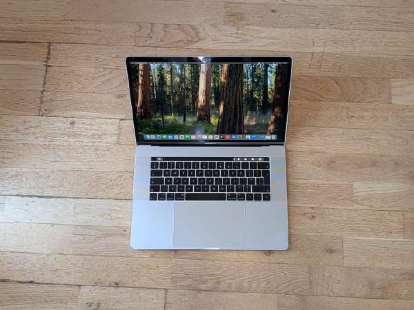 macbook pro 15 touchbar skelbimai - Skelbiu.lt