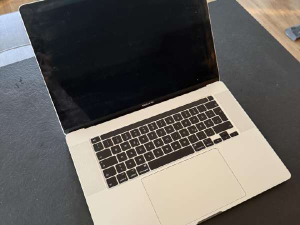 macbook pro 16 i7 skelbimai - Skelbiu.lt