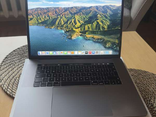 macbook pro 15 2017 skelbimai - Skelbiu.lt