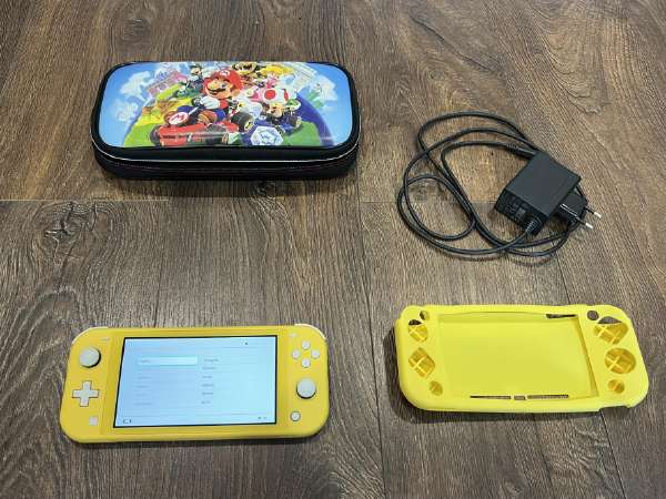 nintendo switch lite yellow skelbimai - Skelbiu.lt