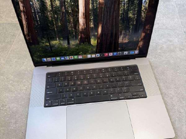 M1 MacBook Pro 2021 16GB 2TB US配列 Amazon.com: Apple Late 2021 MacBook Pro with Apple M1 Pro chip, 16