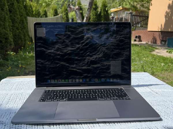 macbook pro 16 2019 skelbimai - Skelbiu.lt